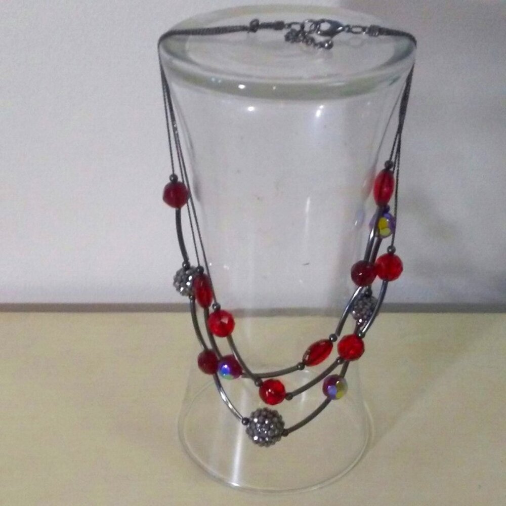 3-strand silver/black/red beaded necklace